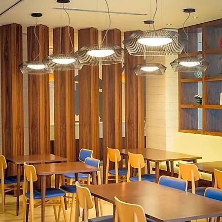 Hotel Ap Victoria Sports & 4*