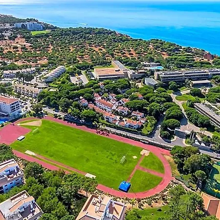 Ap Victoria Sports & Hotel
